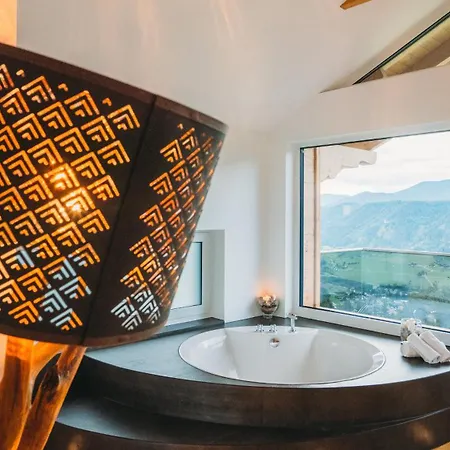 Alpstuga Luxury Panorama *